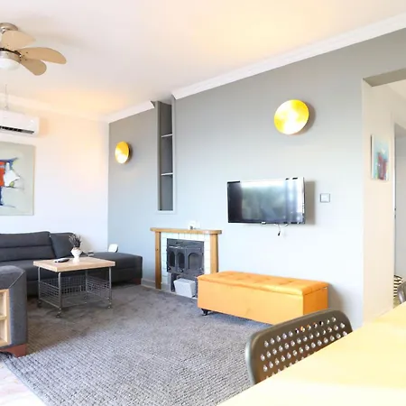 Apartment Baris With Seaview