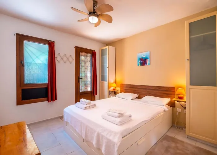 Baris With Seaview Apartment Kaş