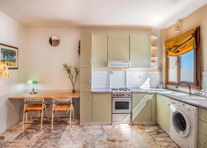 Baris With Seaview 카스